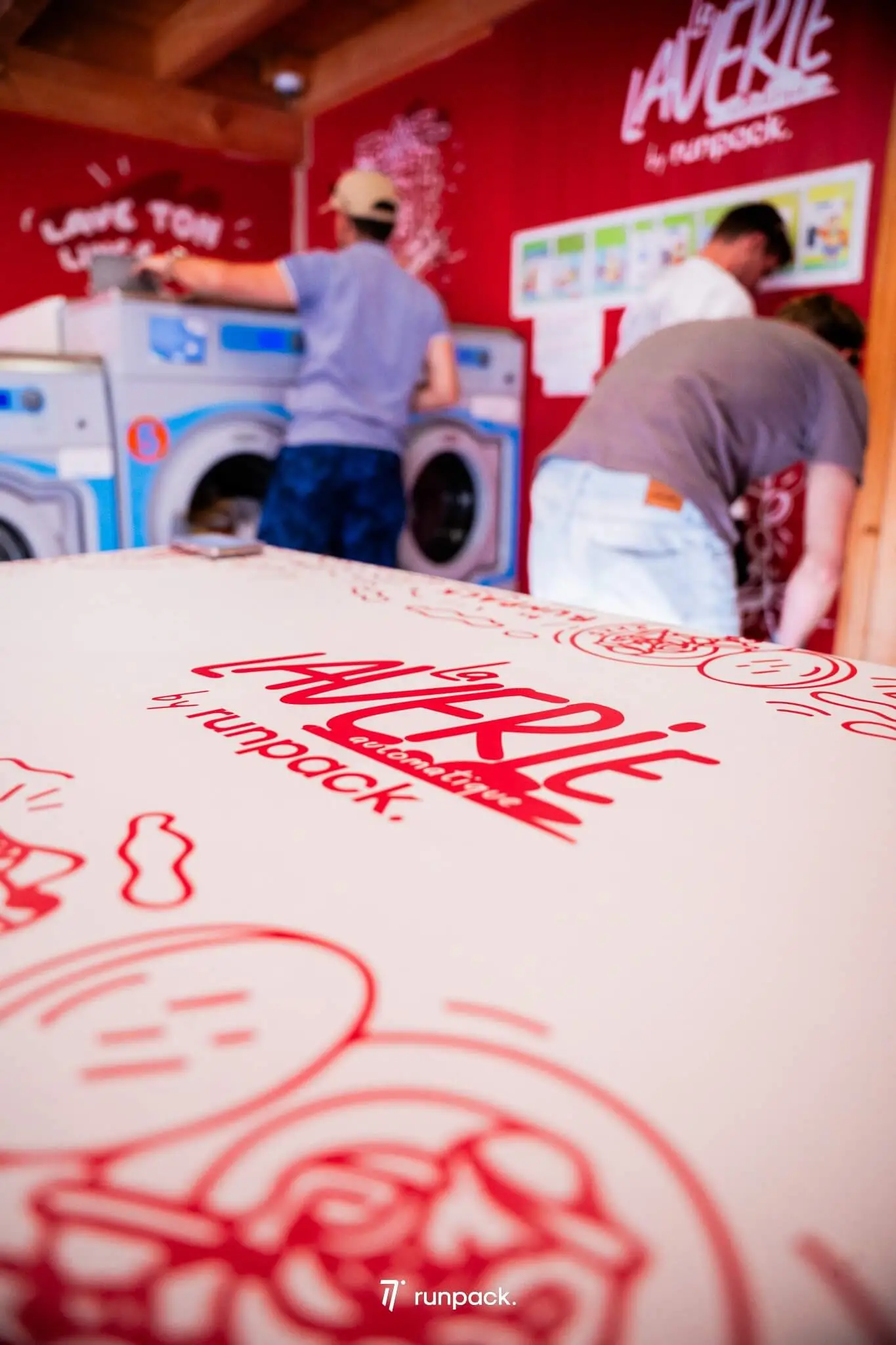 La Laverie by runpack._679