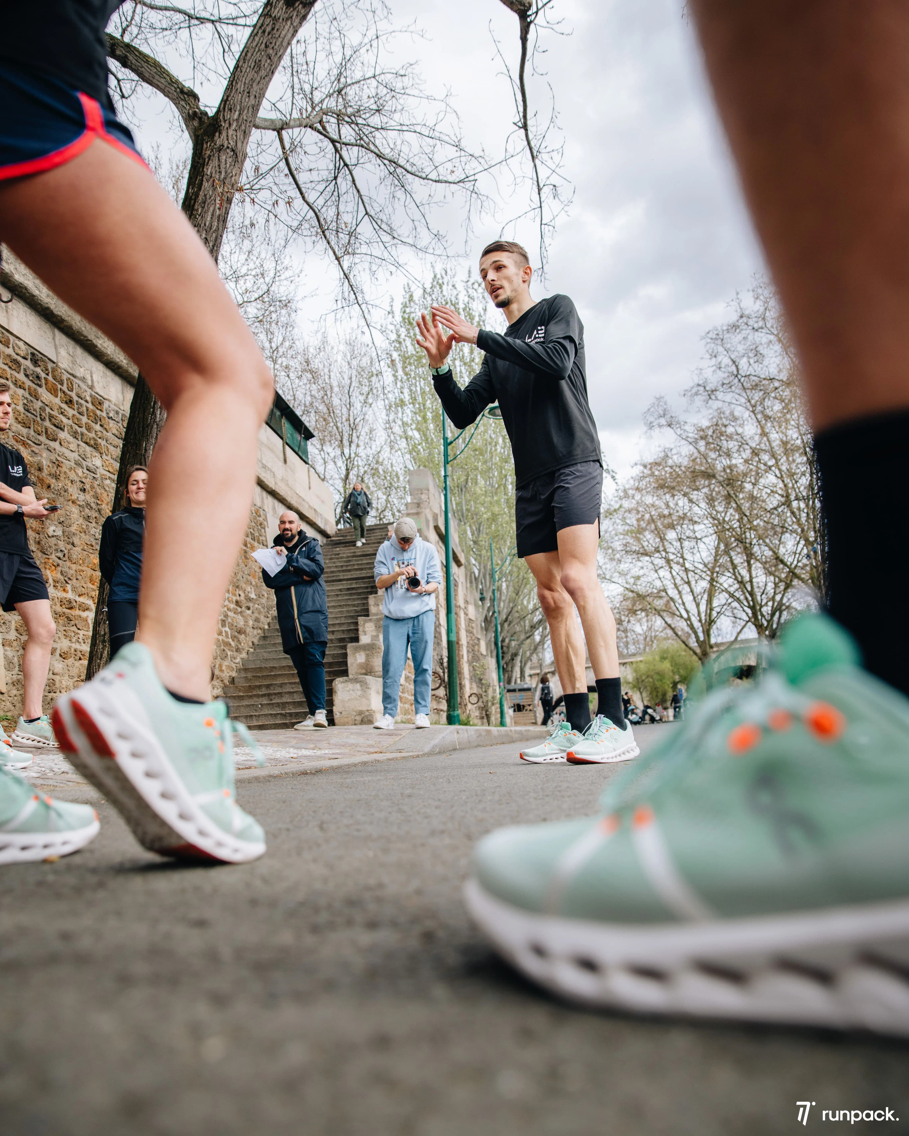 Amplification média On Cloudsurfer_167