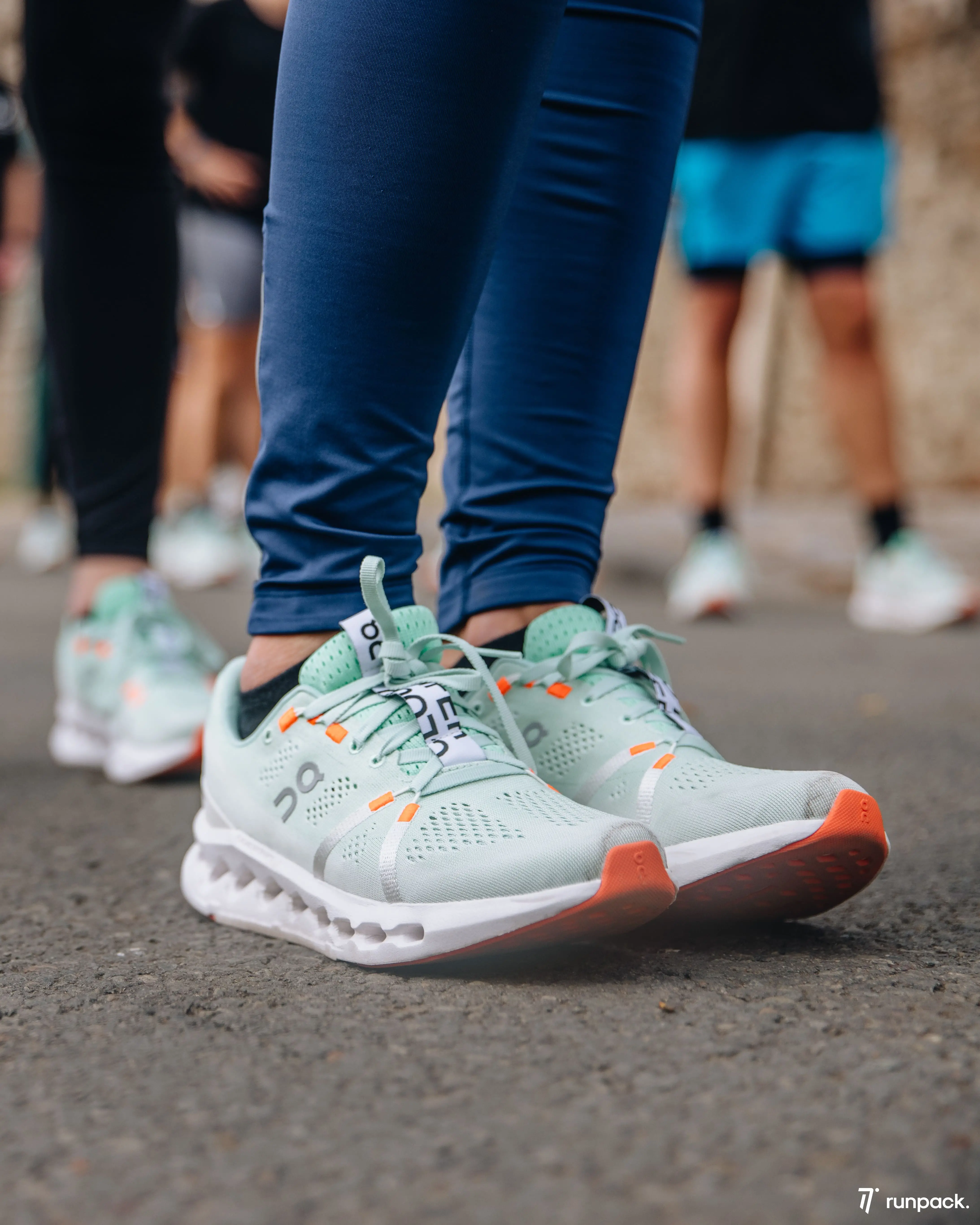 Amplification média On Cloudsurfer_168